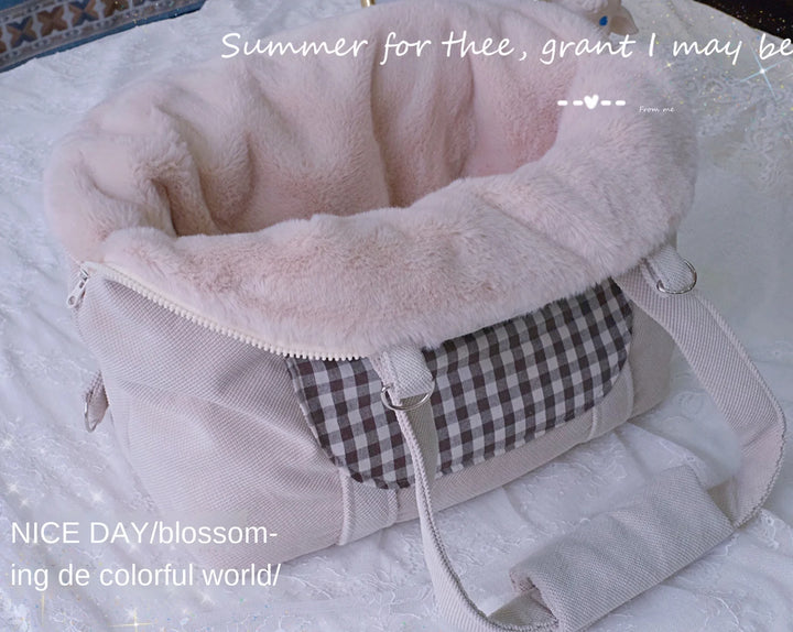 Handmade luxury pet dog carrier bag Teddy York summer autumn winter nest  Go out  Thickened fleece warm Dog accessories