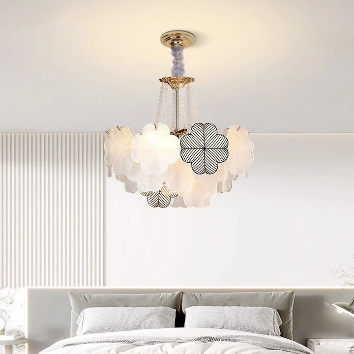 Modern French Four-leaf Glass Chandeliers Lighting Lamparas 2024 Lustres Salon Living Room Bedroom Creative Led Lights