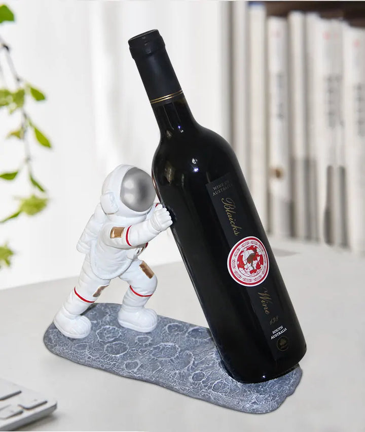 Astronaut's red wine rack upside down display rack Modern luxury new wine bottle rack Storage rack Home decoration