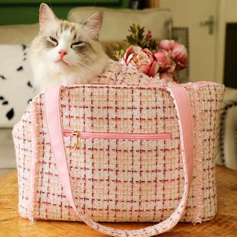 Luxury Design Pet Bags Cat Carrier Puppy Handbag Shoulder Bag Outdoor Dog Accessories Kitten Pet Items Backpack For Small Dogs